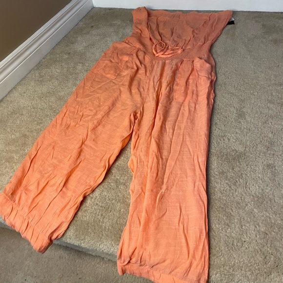 Sheer Peach Sleeveless Jumpsuit - Extra Large - Picture 3 of 4